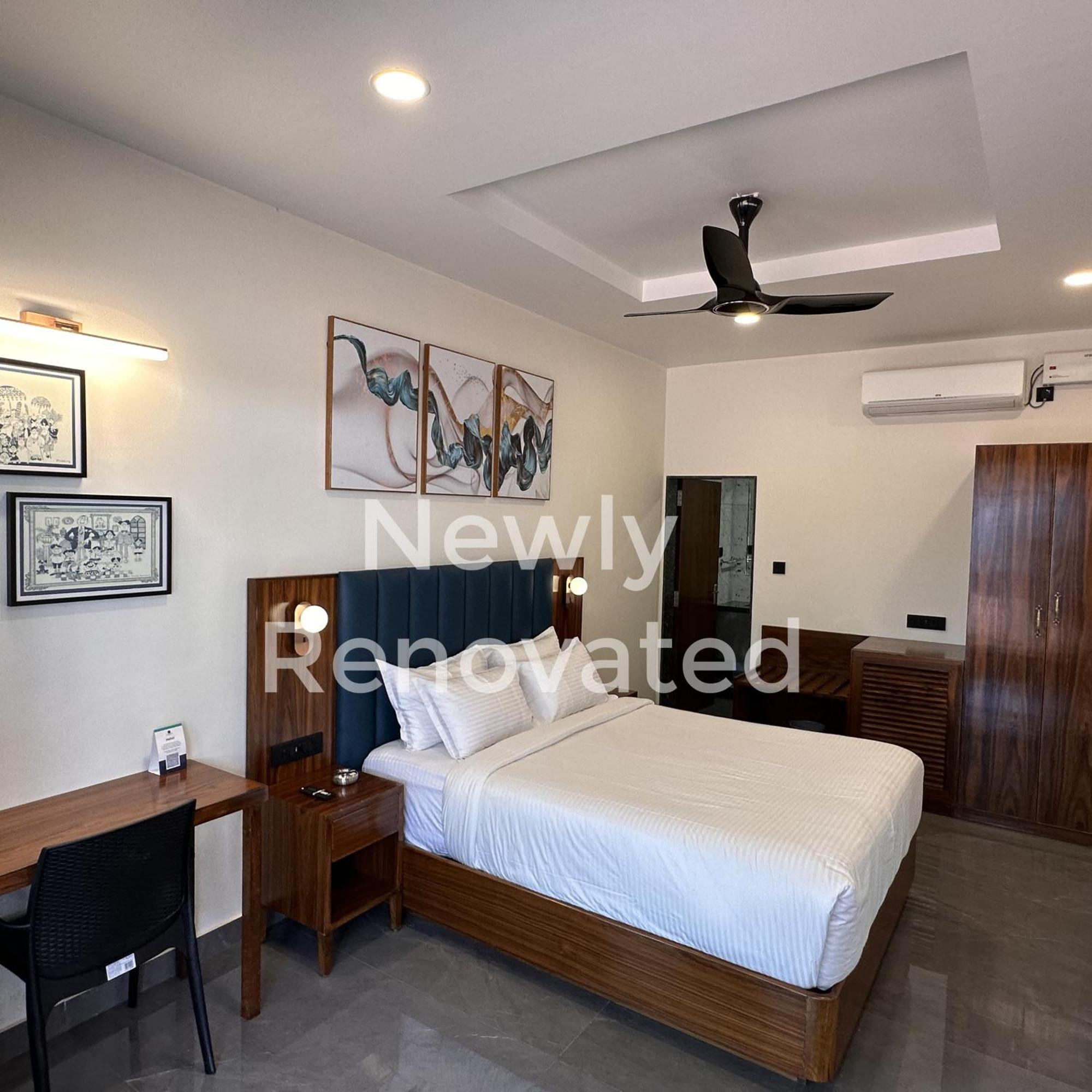 Anjuna Blue Resort ภายนอก รูปภาพ
