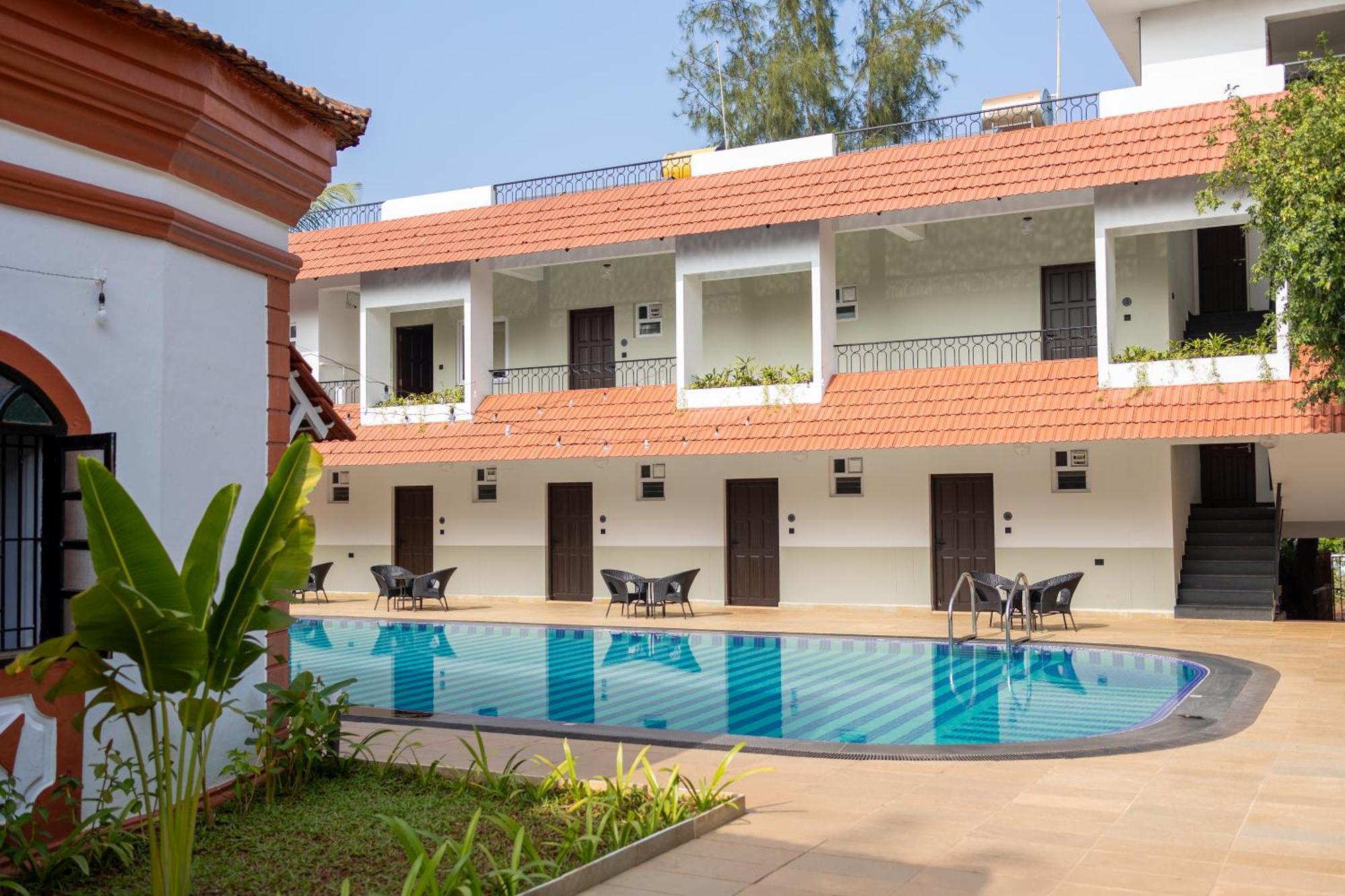 Anjuna Blue Resort ภายนอก รูปภาพ