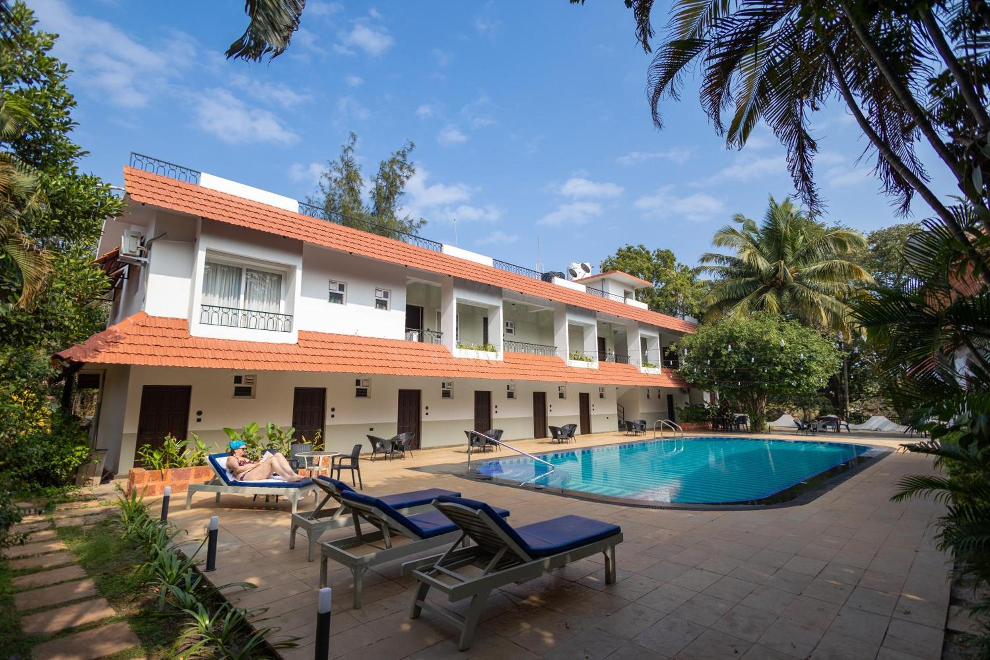 Anjuna Blue Resort ภายนอก รูปภาพ