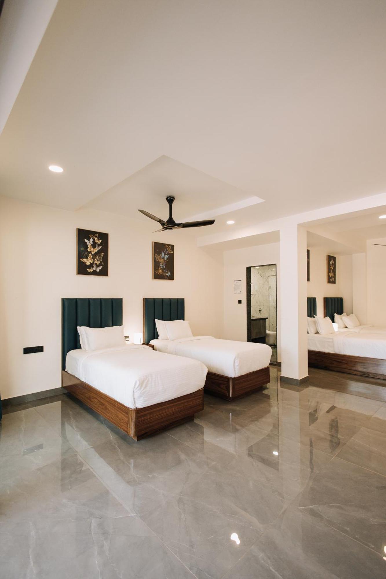Anjuna Blue Resort ภายนอก รูปภาพ