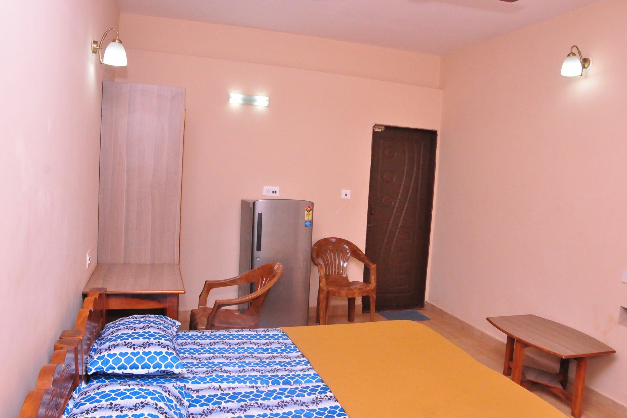 Anjuna Blue Resort ภายนอก รูปภาพ