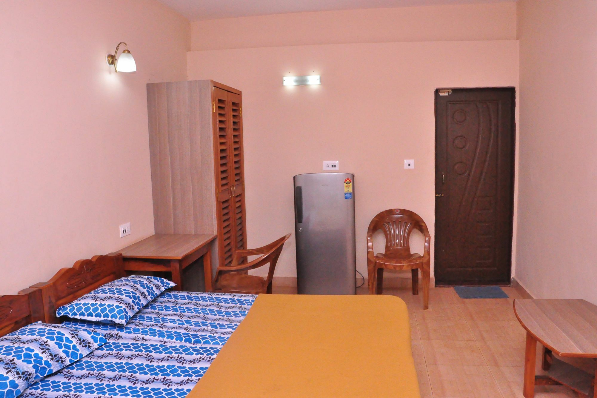 Anjuna Blue Resort ภายนอก รูปภาพ